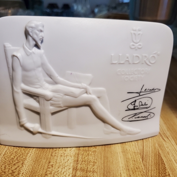 LLADRO collectors society sculpture plaque - Picture 11 of 11